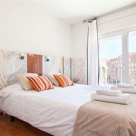 Stay U-Nique Apartments Salvador Espriu Barcelona Zimmer foto