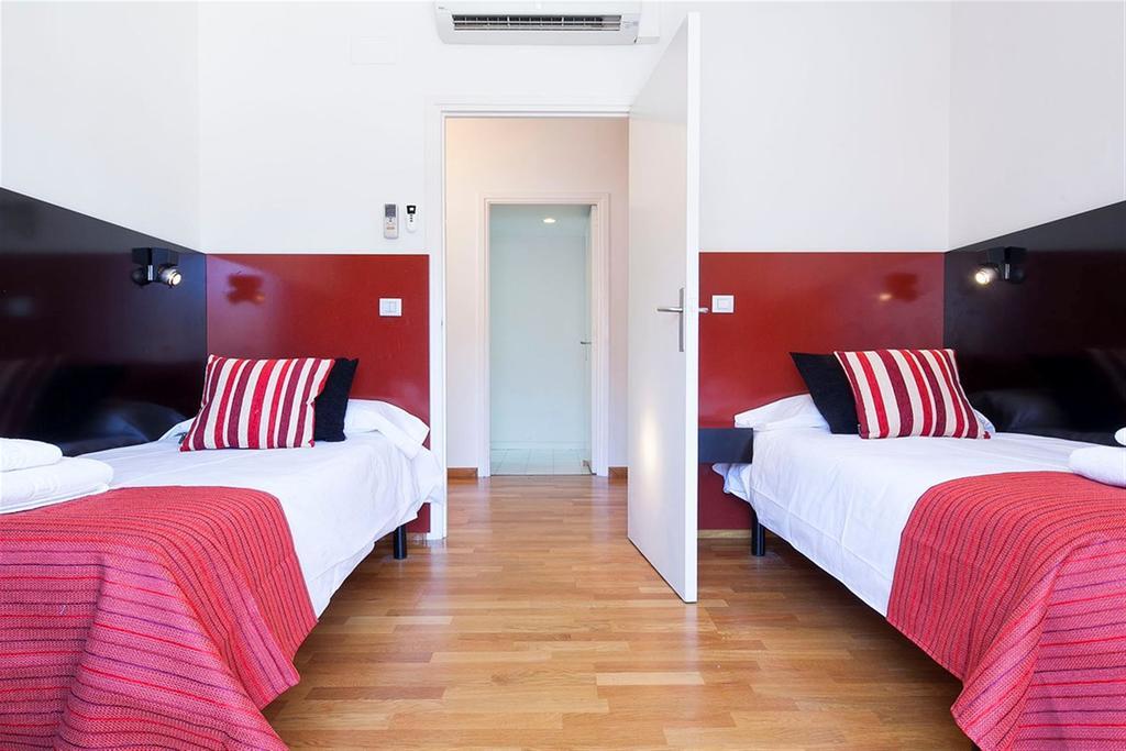 Stay U-Nique Apartments Salvador Espriu Barcelona Zimmer foto
